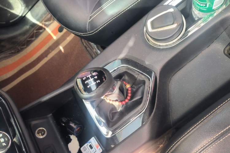 Used Soueast DX3 2019 1.5L Manual Luxury Version China V Standard