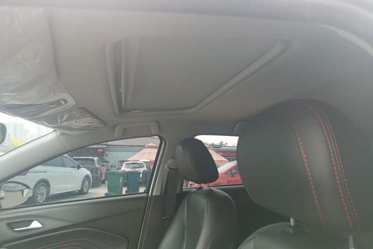 Used Chery Tiggo 3X 2021 Diamond Edition 1.5L CVT 3-Carat Headliner