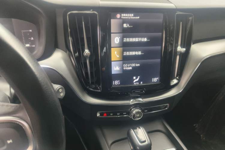 Used Volvo XC60 2019 T5 4x4 Smart Edition China V Standard
