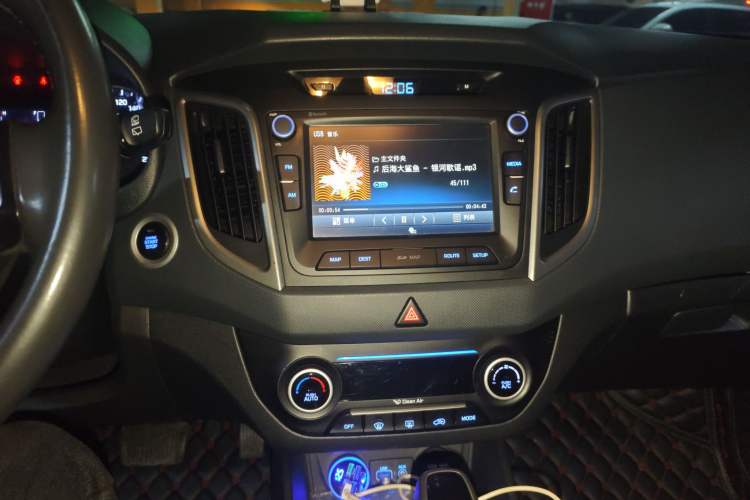 Used Hyundai ix25 2015 2.0L Automatic Two-Wheel Drive Intelligent GLS