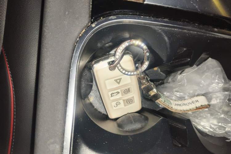 Used Land Rover Discovery Sport 2021 249 PS R-Dynamic SE Performance Tech Edition 7 Seats
