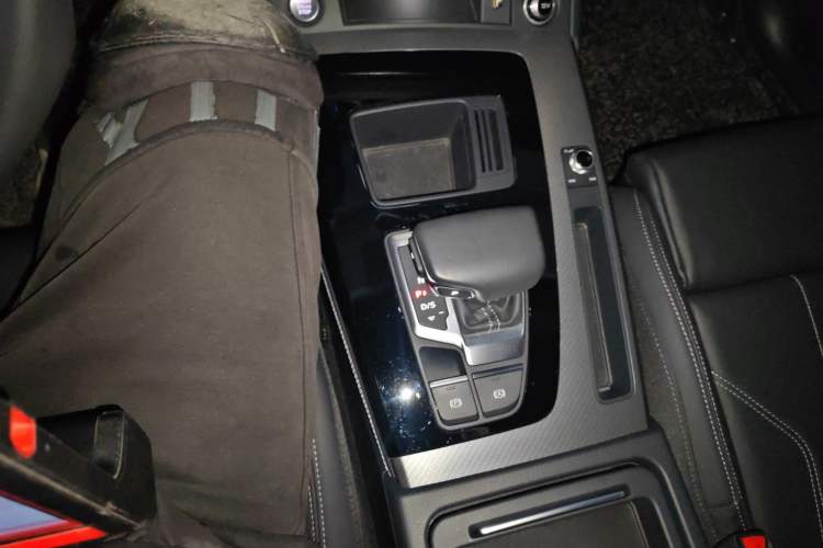 Used Audi Q5L 2023 40T Luxury Dynamic Model