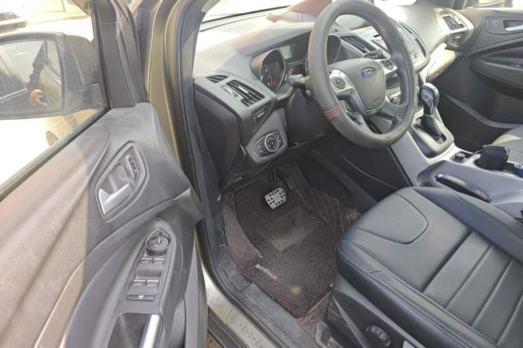 Used Ford Kuga 2015 1.5L GTDi Two-Wheel Drive Fashion Edition