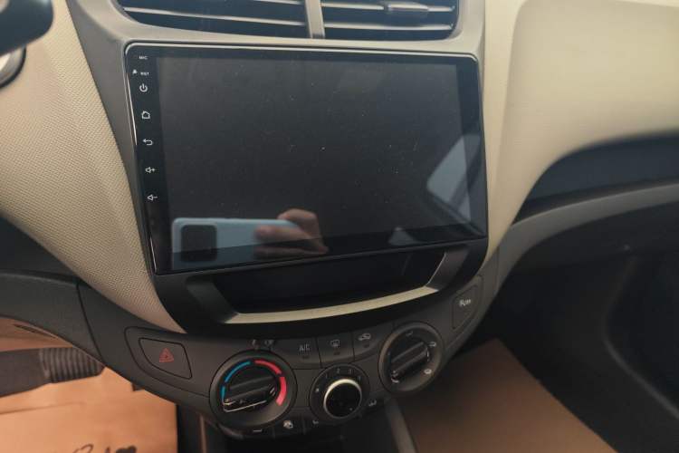 Used Chevrolet Sail 2018 Sail 3 1.3L AMT Ideal Edition Audio And AC Panel