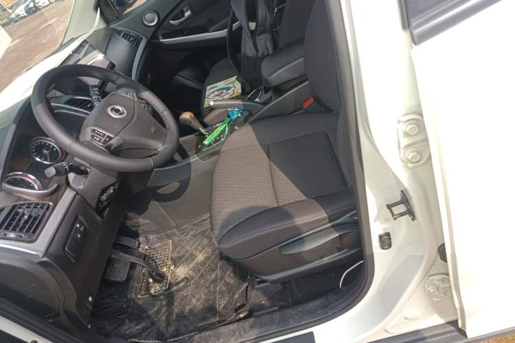 Used SsangYong Korando 2014 2.0L Gasoline Two-Wheel Drive Automatic Elite Navigation Edition
