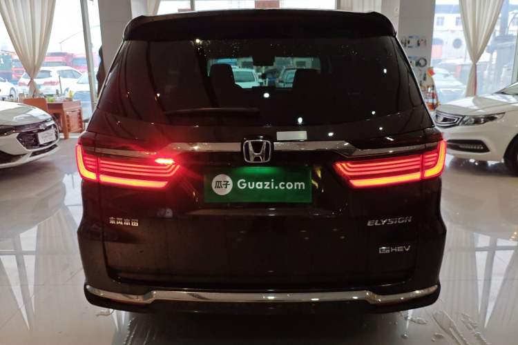 Used Honda Elysion 2024 2.0L eHEV Luxury Edition