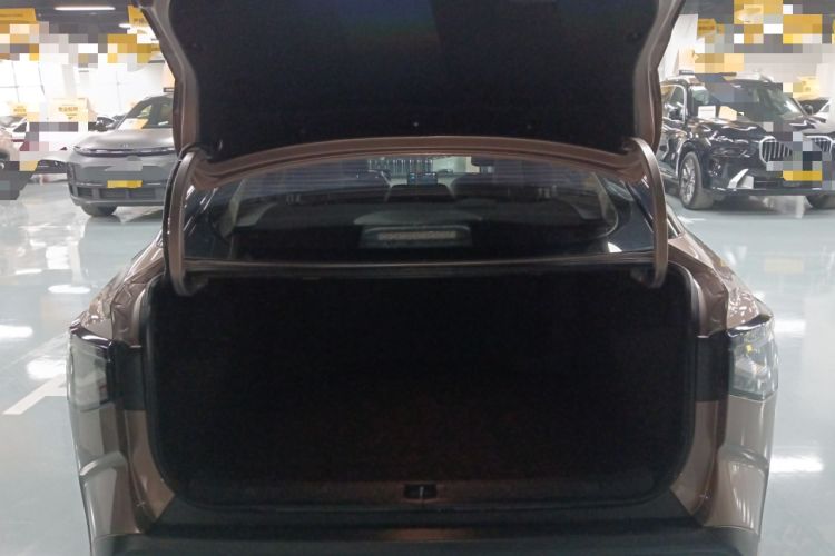 Used Toyota bZ3 2023 616 km Long-Range Premium
