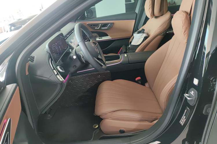 Used Mercedes-Benz E-Class 2025 E 300 L Luxury Model