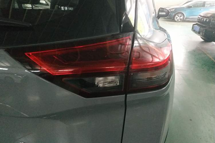 Used Nissan X-Trail 2021 VC-Turbo 300 CVT 2WD Luxury Edition
