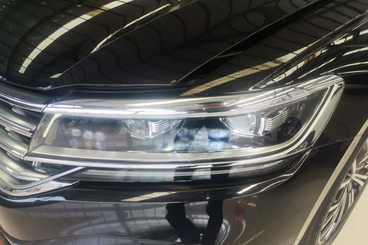 Used Volkswagen Phideon 2021 380TSI Luxury Edition