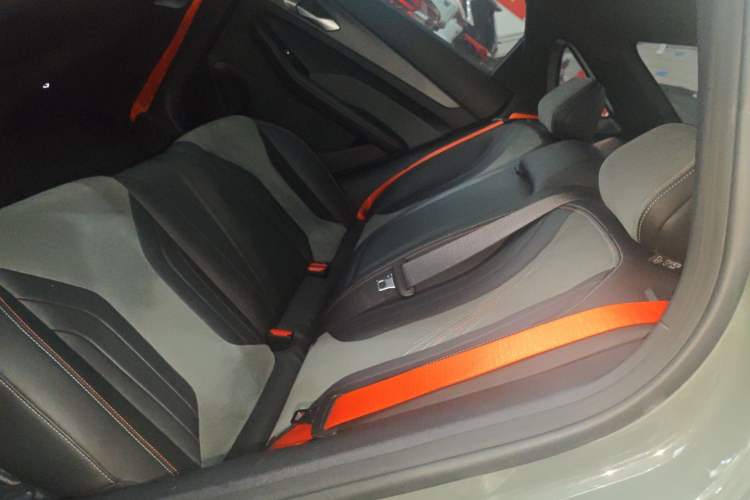 Used Geely Auto Binray 2022 Binrui COOL 1.5T DCT Electric Edition Left Rear Seat