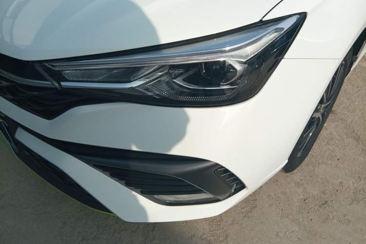 Used Roewe i5 2021 1.5L Manual Platinum Edition
