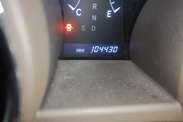 Used Toyota Highlander 2012 2.7L Two-Wheel Drive 7-Seater Luxury Edition
