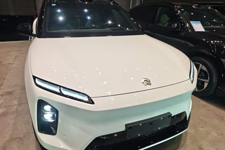 Used Nio ES6 2025 75 kWh Front