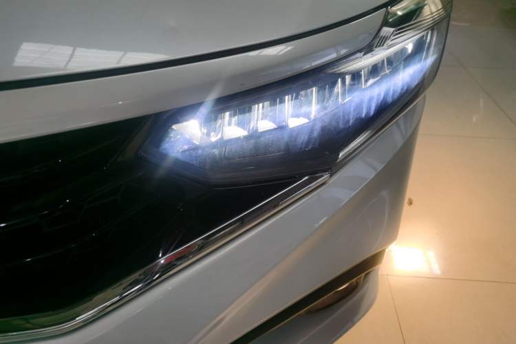 Used Honda Envix 2019 180TURBO CVT Enjoyment Edition China VI
