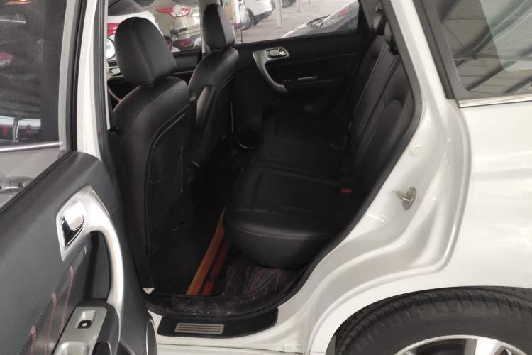 Used Haval H6 2016 Upgraded Model 1.5T Automatic Two-Wheel Drive Elite Version