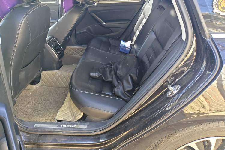 Used Volkswagen Passat 2016 330TSI DSG Prestige Edition Left Rear Seat