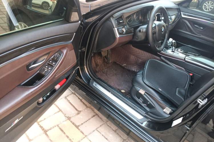 Used BMW 5 Series 2014 525Li Luxury Design Package