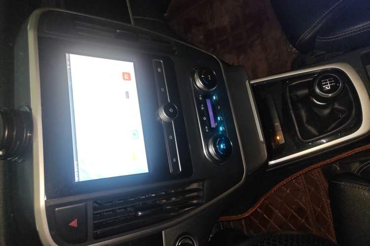 Used BYD Song MAX 2017 1.5T Manual Smart Connect Luxury 7-Seater
