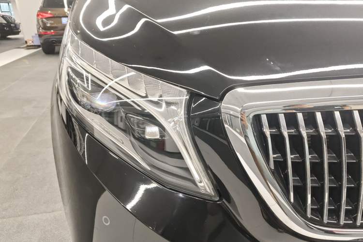 Used Mercedes-Benz V-Class 2021 V 260 L Long Wheelbase Prestige Edition
