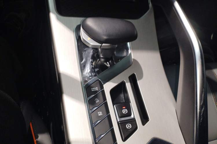 Used Geely Auto Coolray 2023 1.5T DCT Diamond Edition
