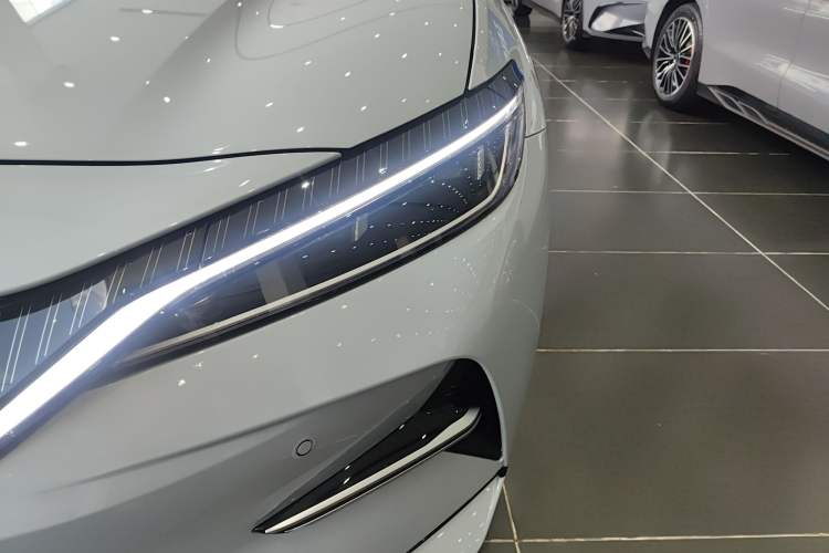 Used BYD Song L EV 2024 550km Beyond Edition