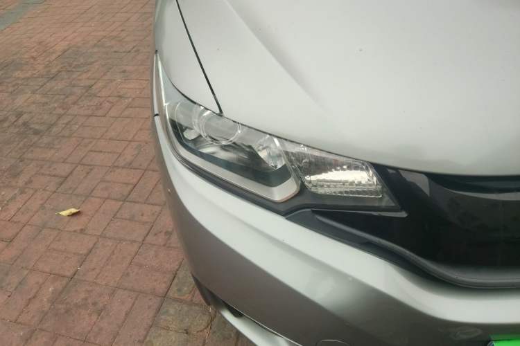 Used Honda Fit 2014 1.5L SE CVT Fashion Model