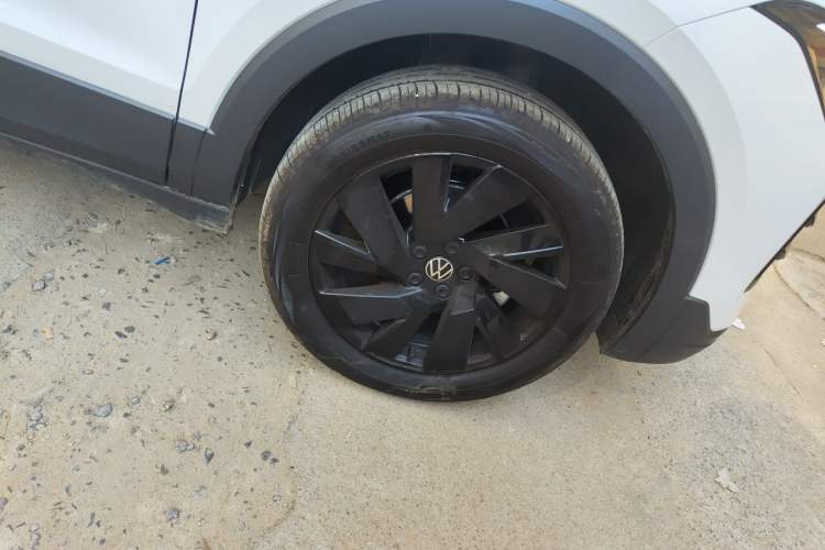 Used Volkswagen Tharu 2026 Model Xinrui 1.5L Ruiyi Edition
