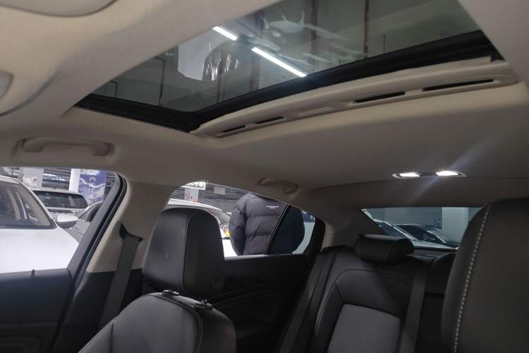 Used Buick Regal 2025 Model 25T Ultra-Enjoyment Edition
