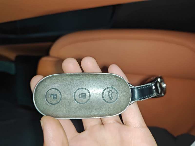 Used Li Auto L8 2025 Pro Smart Refresh Edition — 8