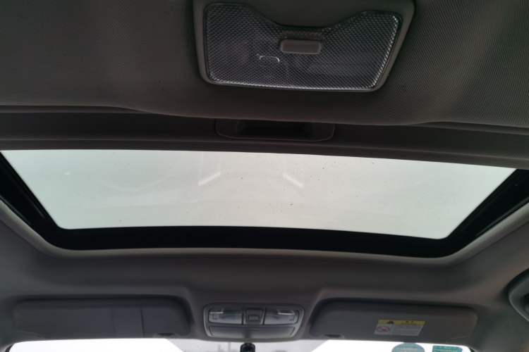 Used CHANGAN CS35 2015 1.6L Automatic Luxury Model China IV Standard Headliner