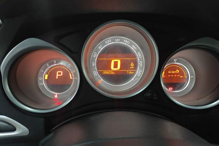 Used Citroen C4L 2014 1.8L Intelligent Drive Automatic Dynamic Model Instrument Cluster