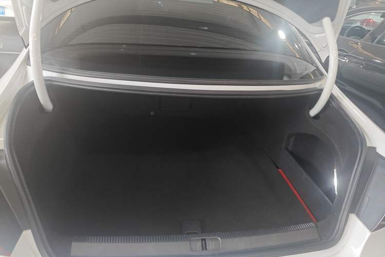 Used Volkswagen FAW-Volkswagen CC 2016 1.8TSI Luxury Model Trunk