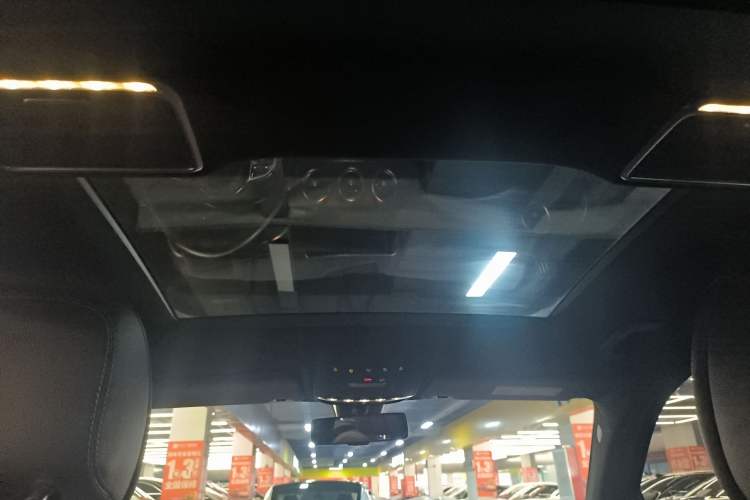 Used Mercedes-Benz GLC 2020 Facelift GLC 260 L 4MATIC Luxury Edition