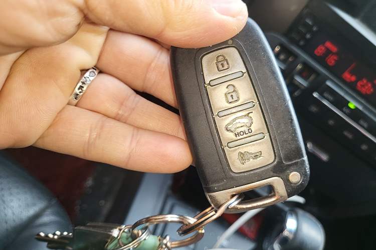 Used Kia Borrego 2013 3.8L Luxury Edition China V standard Vehicle Key