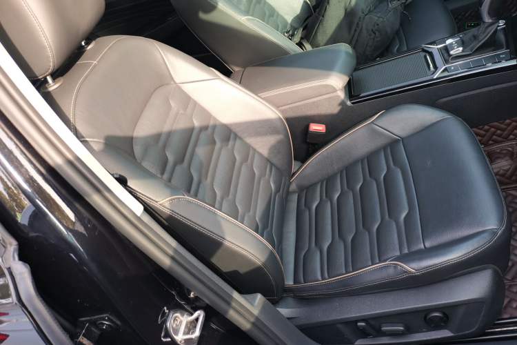 Used Volkswagen Passat 2019 330TSI Elite Edition China VI