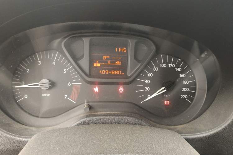 Used Citroen Elysee 2016 1.6L Manual Fashion Edition Odometer Close Up