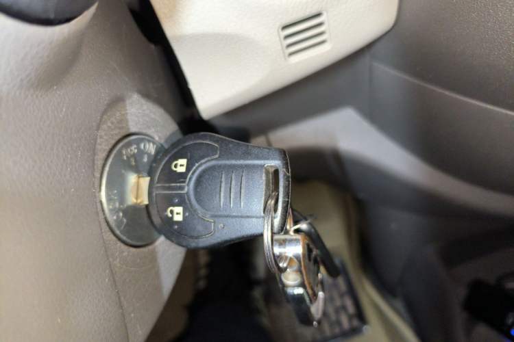 Used Nissan March 2015 1.5L Automatic E-Xuan Edition