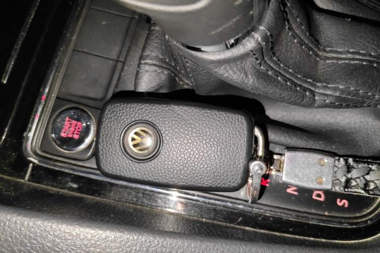 Used Volkswagen Sagitar 2017 230TSI Automatic Comfort Version
