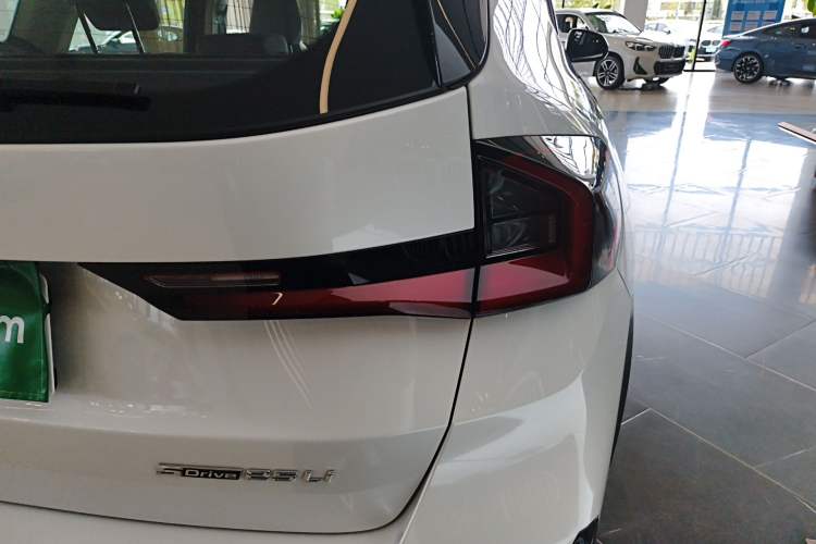 Used BMW X1 2024 sDrive25Li X Design Package
