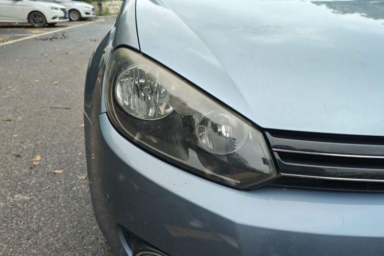 Used Volkswagen Golf 2012 1.4 TSI Automatic Comfort Edition Right Front Headlight