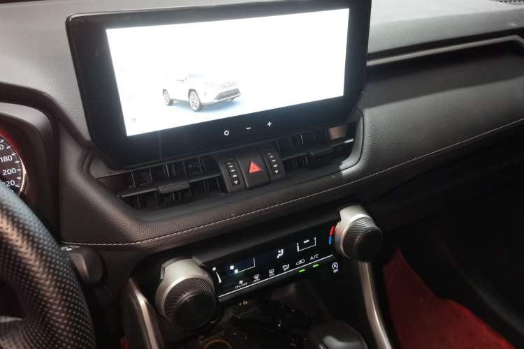 Used Toyota RAV4 2023 2.0L CVT Two-Wheel Drive Urban Edition Audio And AC Panel