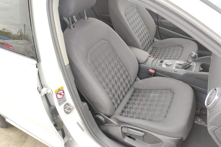 Used Audi A3 2015 Limousine 35 TFSI Millionth Anniversary Intelligent Leading Model