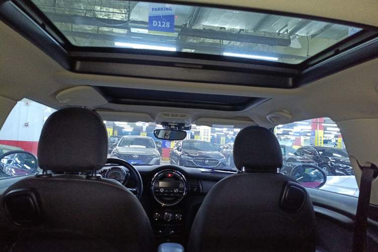 Used MINI 2016 1.2T ONE Pioneer Edition Headliner