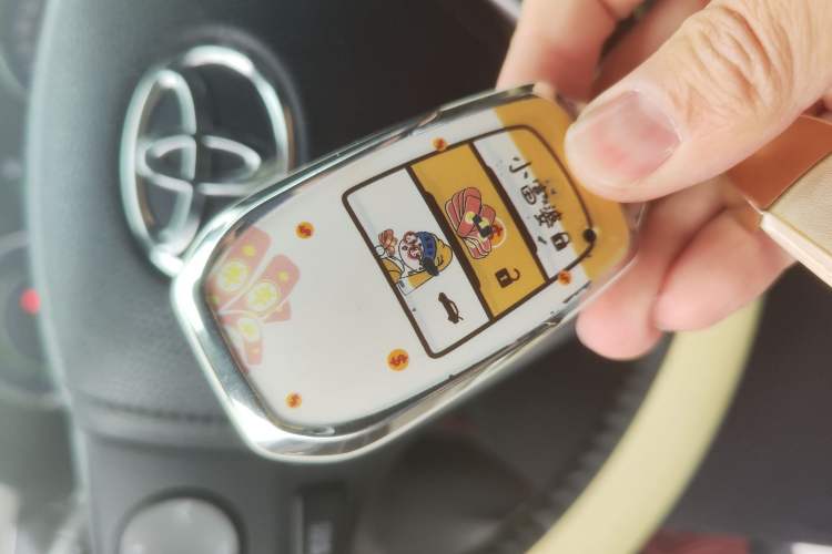 Used Toyota Corolla 2016 Dual-Engine 1.8L E-CVT Elite Edition