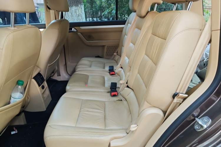 Used Volkswagen Touran 2011 1.4T DSG Zhiya Edition 5 Seats
