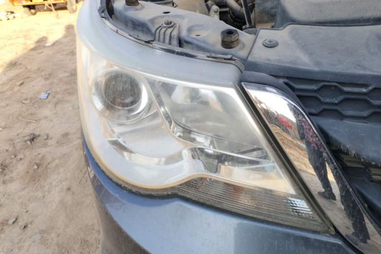 Used Baojun 730 2014 1.5L manual Comfort ESP version 7 seats
