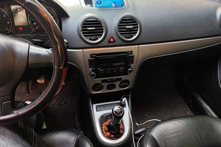 Used Volkswagen Lavida 2011 1.6L Manual Joy Version