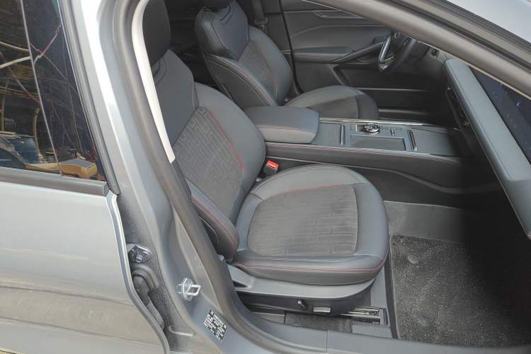 Used Ford Mondeo 2023 EcoBoost 245 Luxury Model
