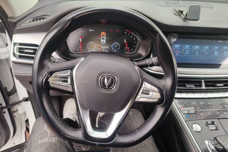 Used Changan CS85 COUPE 2019 1.5T DCT Version China VI Standard